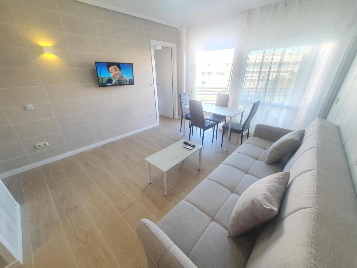 Salou Apartamento Familiar / Piscina / Zona Tranquilaアパートメント エクステリア 写真