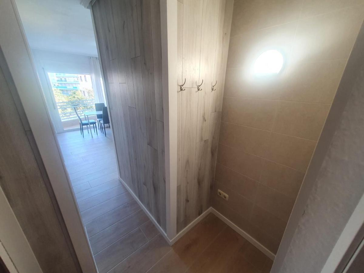 Salou Apartamento Familiar / Piscina / Zona Tranquilaアパートメント エクステリア 写真