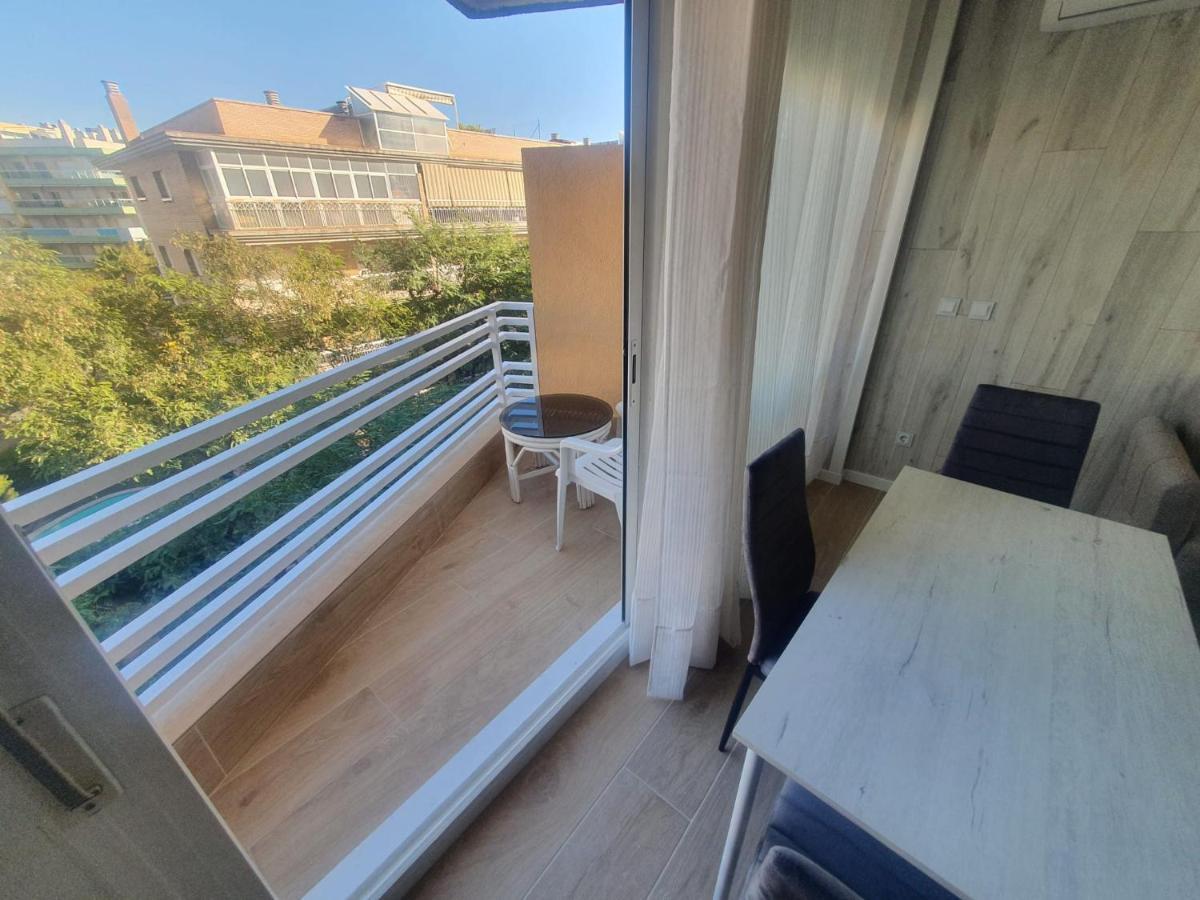 Salou Apartamento Familiar / Piscina / Zona Tranquilaアパートメント エクステリア 写真